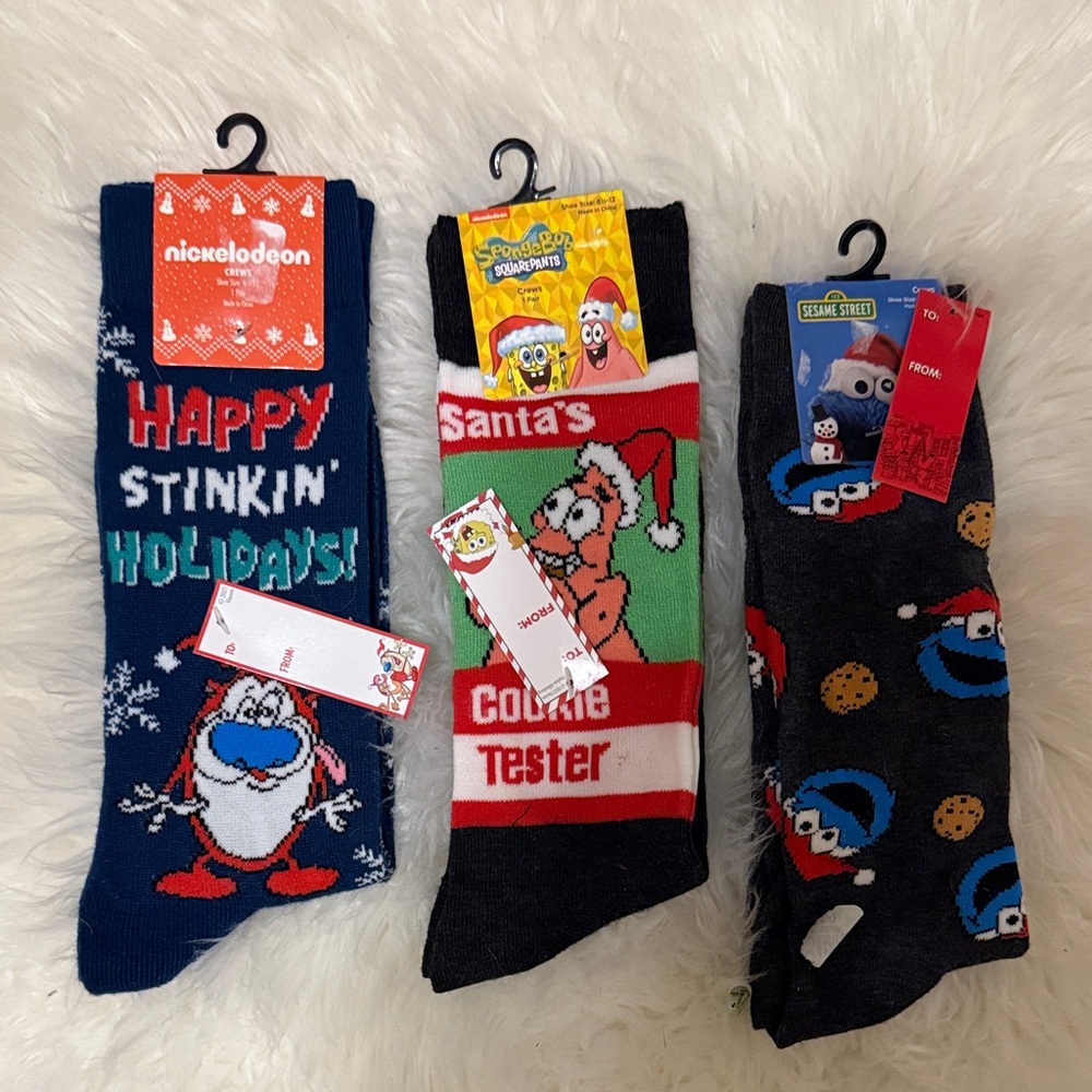 Bundle of 3 — NWT Men’s Holiday Character Crew Socks